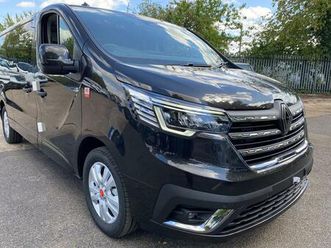 2.0 dci ll30 advance auto9 l2 h1 euro 6 (start/stop) 5dr (9 seat)