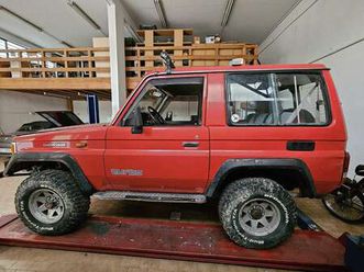 lj70 metal top 2.5 td lx