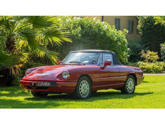1991 alfa romeo spider rouge manuel, 5 vitesses conduite...