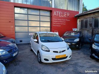 toyota yago 1.0 vvt-i connect 68cv,an:2011,170000km
