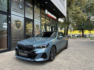 bmw serija 5 520d *msport*iconic*360*night vision*panorama*ventilacija, 2024 god.