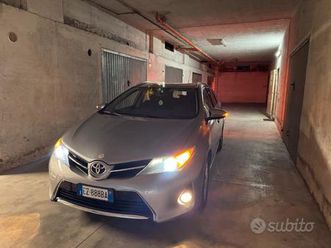 toyota auris 2013 diesel