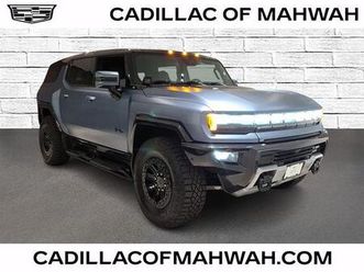 used 2024 gmc hummer ev suv 3x