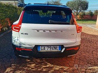 volvo xc40 rline