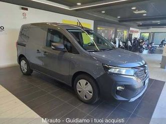 nissan townstar van ev l1 122cv n-connecta 11kwh nuova a roma