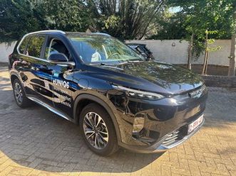 maxus euniq 6 70 kwh fwd * elektrische gezinswagen * lederen zetels * elektrische kofferklep *