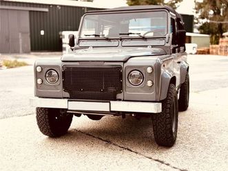 land rover defender 90 300 tdi soft top cabrio