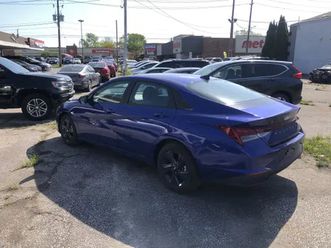 2022 hyundai elantra hybrid