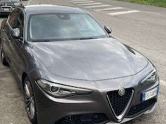 giulia 2.2 business 180cv
