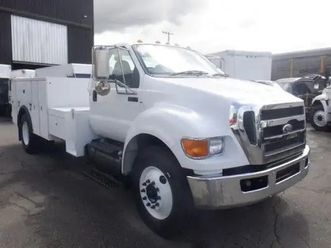 2011 ford f750 cummins service truck