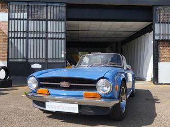triumph tr6 roadster - 1971