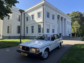 volvo 200-serie 240 2.3 gl automaat '84 161000 km ! uniek !!