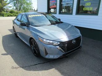 2024 nissan sentra sr w/ only 5600kms