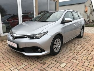 auris touring sports 1.33 active comfort