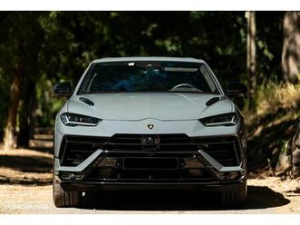 lamborghini urus 4.0 v8
