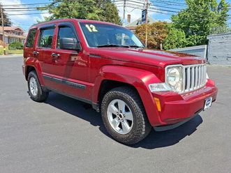 used 2012 jeep liberty sport