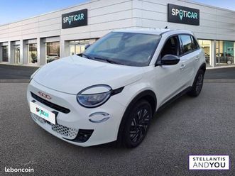 fiat 600 600e 54 kwh 156 ch red