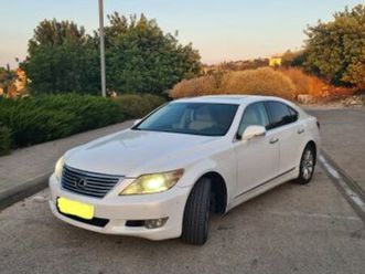 premium 460 אוט׳ 4.6 (381 כ״ס) [2010-2013]