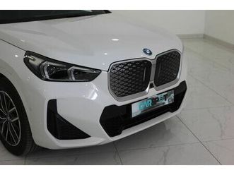 <li class=breadcrumbs-module_list-item__zg-6q bmw x1 xdrive30 pack desportivo m </ol>