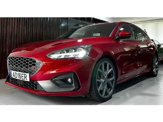 <li class=breadcrumbs-module_list-item__zg-6q ford focus 2.3 ecoboost st3 </ol>