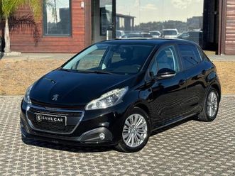 <li class=breadcrumbs-module_list-item__zg-6q peugeot 208 1.2 puretech signature </ol>