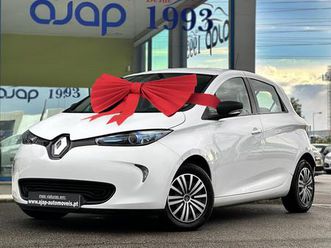 <li class=breadcrumbs-module_list-item__zg-6q renault zoe (c/ bateria) life 40 q90 </ol>