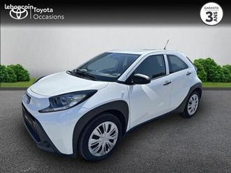 toyota aygo x 1.0 vvt-i 72ch active carplay iphone android