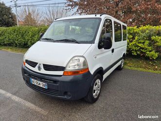 renault master 9 places