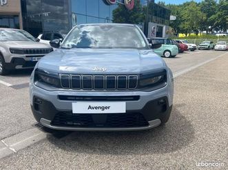 jeep avenger 1.2 turbo t3 110ch mhev altitude bvr6 ehybrid