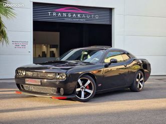 dodge challenger srt8 6.4l v8 477cv - 392 hemi / toit ouvrant / caméra