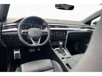 shootingbrake 2.0 tsi dsg r-line iq.light