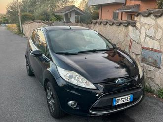 ford fiesta 1.4 diesel 68cv ( x neopatentati)