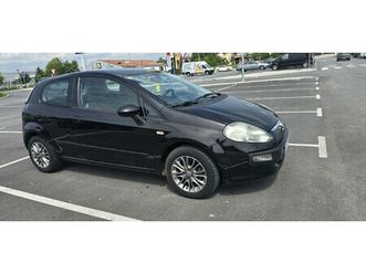 fiat punto evo 1,3 diesel 2010 god reg 2/2026 klima radi, gume dobre očuvan. el podizaci stakala