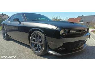 dodge challenger 5.7 r/t