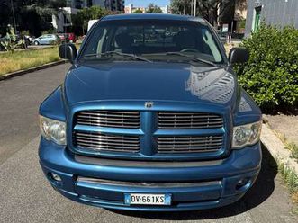 ram 1500 5.7 v8 crew cab classic slt 395cv