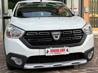 dacia lodgy stepway 1.5dci 7 posti autocarro n1