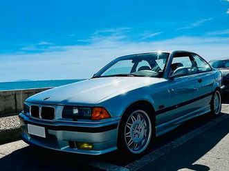 postazione sim racing completa fanatec