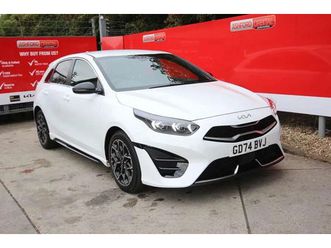 kia ceed 1.5t gdi isg 138 gt-line 5dr dct hatchback 2025, 5562 miles, £21395 - 32806262 - exchangeandmart.co.uk