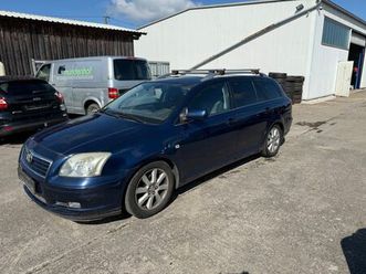 toyota avensis kombi 1.8 travel