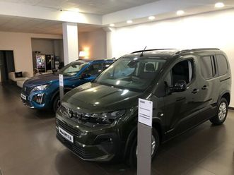peugeot rifter business l1 allure bluehdi 130 eat8
