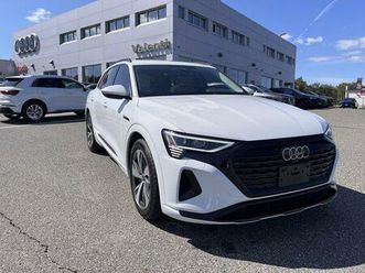 AUDI Q8 E-TRON certified-2024-audi-q8-e-tron-premium