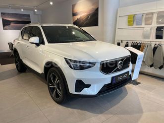 volvo xc40 2.0 b3 g core auto