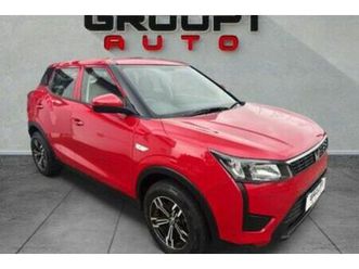 2023 mahindra xuv 300 1.2t se | w4