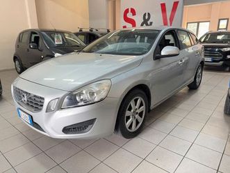 volvo v60 d2 1.6 summum