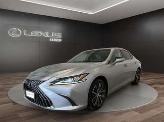 es 300h 2.5 executive cvt