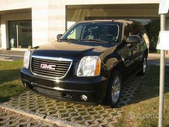 gmc yukon 2011