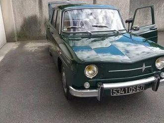 voiture de collection renault
