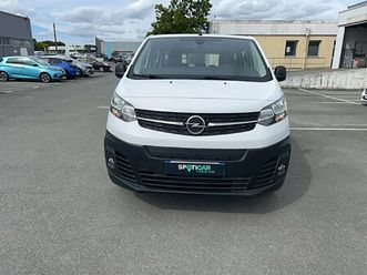 opel vivaro vivaro-e combi taille xl 136 ch batterie 75 kwh 4p