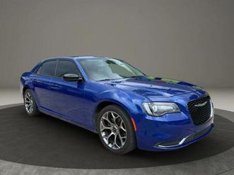 used 2018 chrysler 300 touring