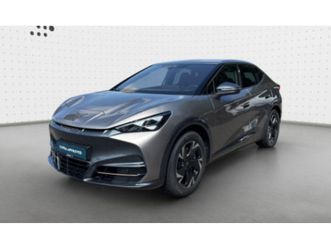 tavascan 77kwh 210kw endurance base